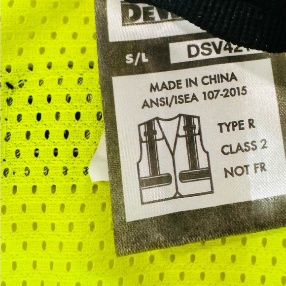 EUC Dewalt High-Vis Safety Vest #OSHA Class R Type 2 - Picture 4 of 10